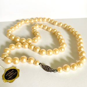 Vintage Hand Knotted Pearls with Satchel